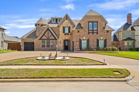 706 San Ysidro Trl, Mansfield, TX 76063