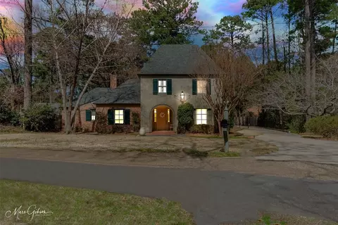 711 Chinquapin Dr, Shreveport, LA 71106
