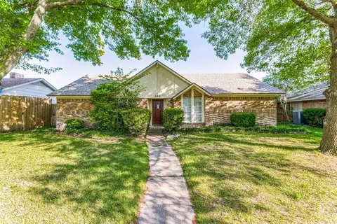 602 San Carlos Dr, Garland, TX 75043