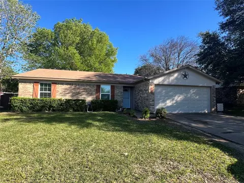 509 Chimney Rock Rd, Everman, TX 76140