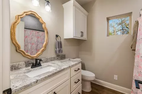 Bath - 125 W Liberty Rd, Harleton, TX 75651 photo 4 of 4