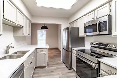 8600 Coppertowne Ln #1600, Dallas, TX 75243