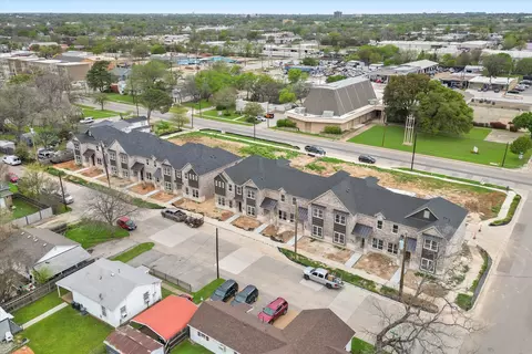 531 Elizabeth St, Irving, TX 75060