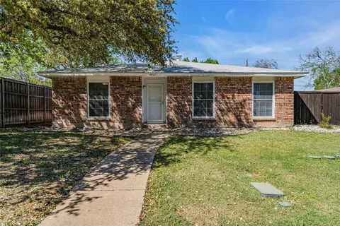 1621 Spanish Trl, Plano, TX 75023