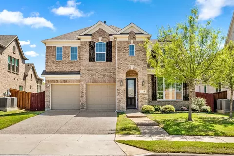 313 Cypress Hill Dr, Little Elm, TX 75068