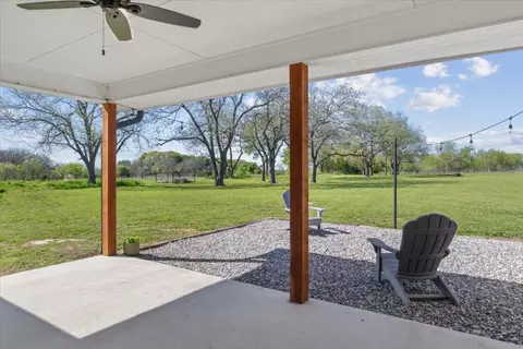Exterior - 1290 Cr 4040, Ector, TX 75439 photo 6 of 6