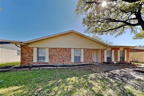 948 Mossvine Dr, Plano, TX 75023