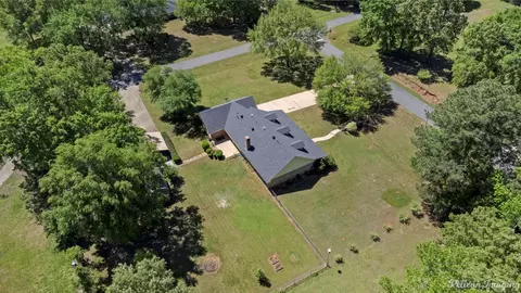 7451 Flatwood Dr, Greenwood, LA 71033