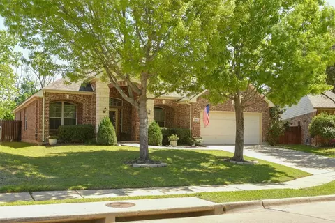 2402 Goodnight Trl, Mansfield, TX 76063