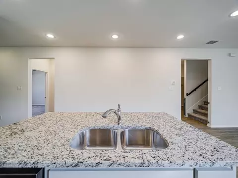 Kitchen - 1704 Wayne Ln, Celina, TX 75009 photo 6 of 6