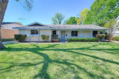 3717 Dartmouth St, Garland, TX 75043