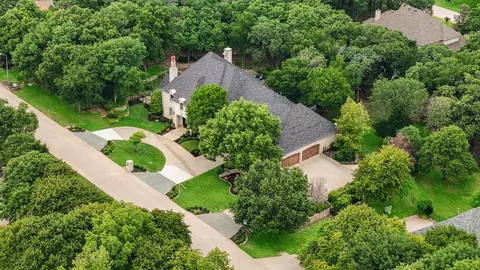 5304 River Hill Dr, Flower Mound, TX 75022