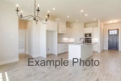 Kitchen - 7005 Ranch Vw, Springtown, TX 76082 photo 3 of 6