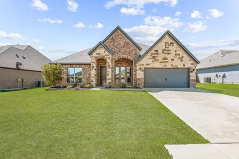217 Bayless Ave, Godley, TX 76044