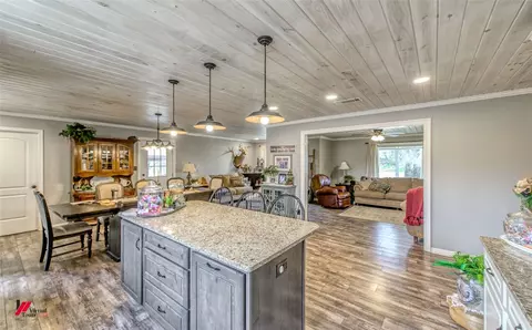 Kitchen - 2545 Doc Steed Rd, Minden, LA 71055 photo 2 of 4