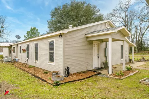 Exterior - 2545 Doc Steed Rd, Minden, LA 71055 photo 5 of 8