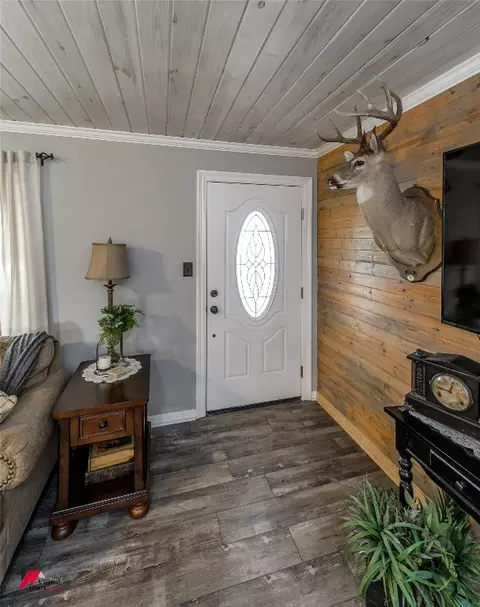 Entry Way - 2545 Doc Steed Rd, Minden, LA 71055 photo 1 of 1