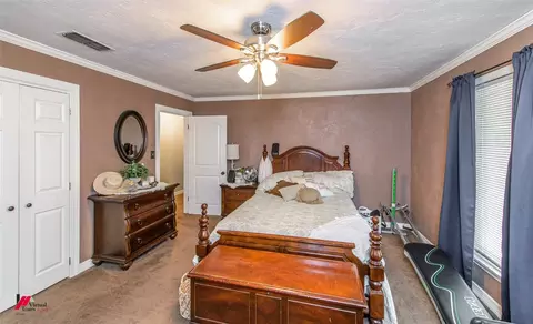 Bedroom - 2545 Doc Steed Rd, Minden, LA 71055 photo 7 of 9