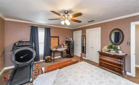 Bedroom - 2545 Doc Steed Rd, Minden, LA 71055 photo 8 of 9