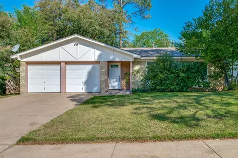 2309 Harvard Dr, Arlington, TX 76015