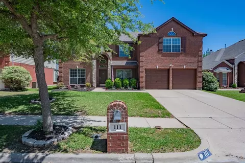 111 Silverwood Dr, Mansfield, TX 76063