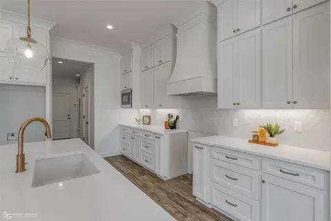 Kitchen - 123 Sitka Loop, Haughton, LA 71037 photo 2 of 3