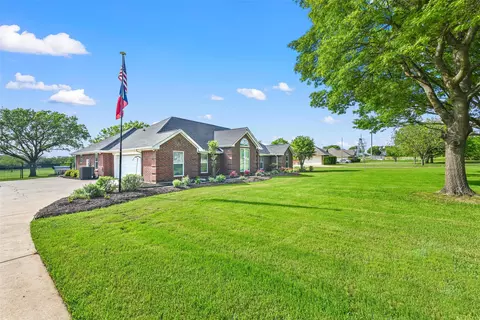 1100 W Cleburne Rd, Crowley, TX 76036