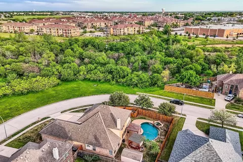 5213 Alta Loma Dr, Fort Worth, TX 76244