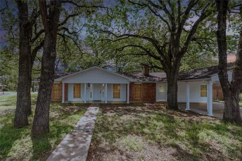 591 Sherwood Ln, Fairfield, TX 75840