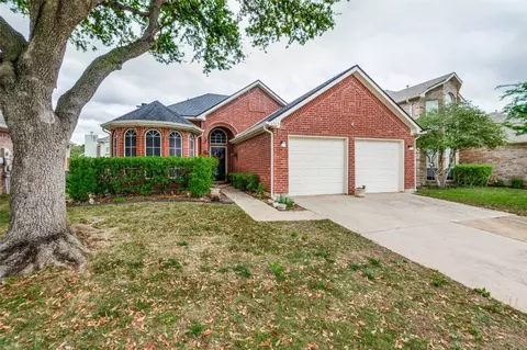 4709 N Cascades St, Fort Worth, TX 76137