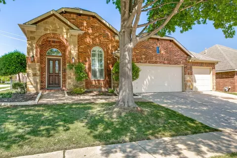3828 Appleton Ln, Flower Mound, TX 75022