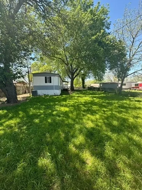 106 Sally St # H, Joshua, TX 76058