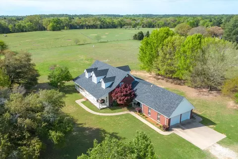 19186 County Road 4126, Lindale, TX 75771