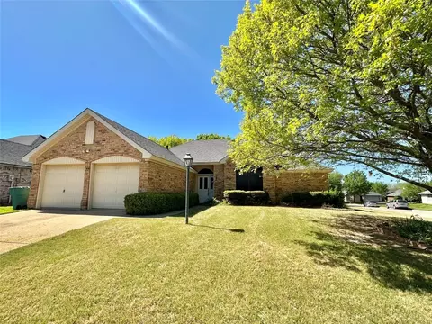 1800 Pebblebrook Ln, Sherman, TX 75092