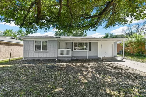 7809 Terry St, White Settlement, TX 76108