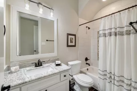 Bath - 4220 Tranquility Ln, Prosper, TX 75078 photo 6 of 7