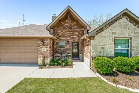 655 Bluebonnet St, Stephenville, TX 76401