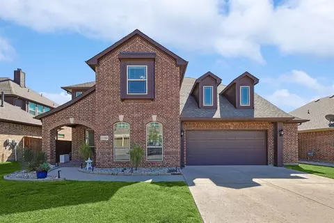 1104 Alderwood Dr, Justin, TX 76247