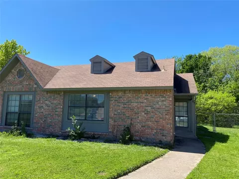 532 Matterhorn St, Cedar Hill, TX 75104