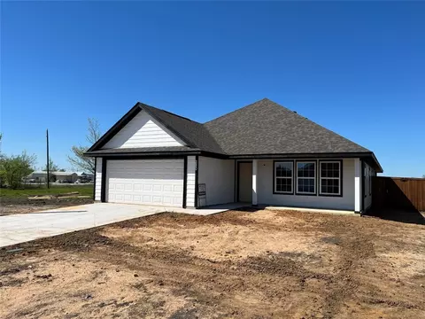 280 Sunnyside Dr, Trenton, TX 75490