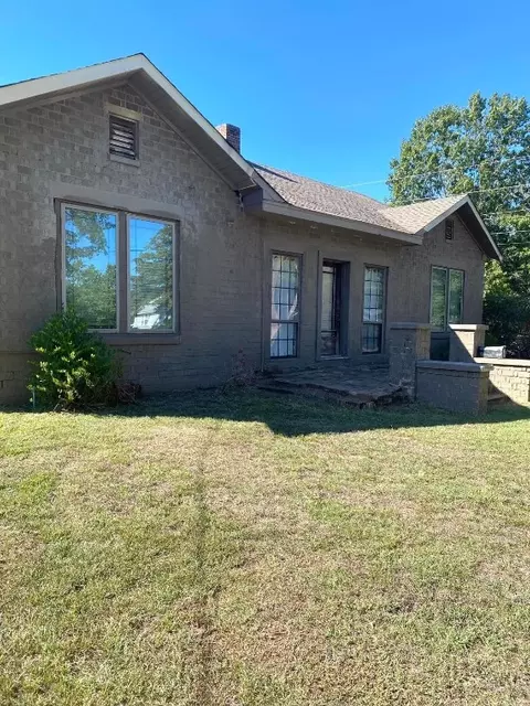809 Center St, Minden, LA 71055