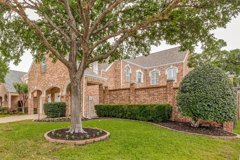 48 Emerald Pond Dr, Frisco, TX 75034