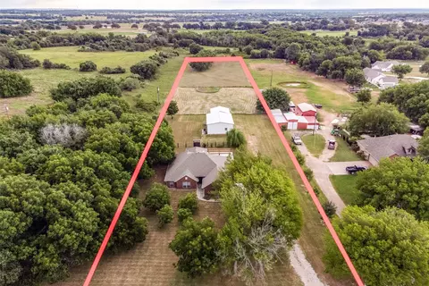 300 Munn Rd, Springtown, TX 76082