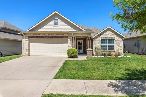 2920 Englefield Grn, Denton, TX 76207