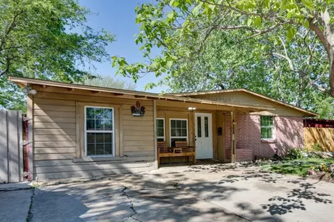 711 E Vista Dr, Garland, TX 75041