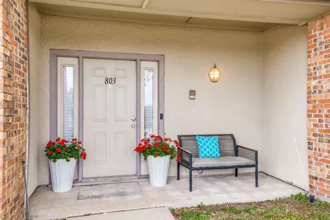 2835 Keller Springs Rd #803, Carrollton, TX 75006