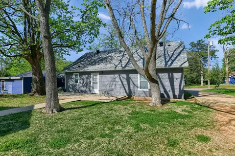 Exterior - 1830 Clark Dr, Denison, TX 75020 photo 5 of 11