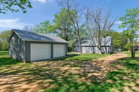 Exterior - 1830 Clark Dr, Denison, TX 75020 photo 9 of 11
