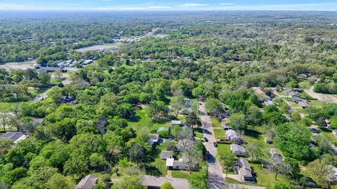 View/Area - 1830 Clark Dr, Denison, TX 75020 photo 4 of 11