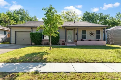 3548 Rita Ln, Haltom City, TX 76117